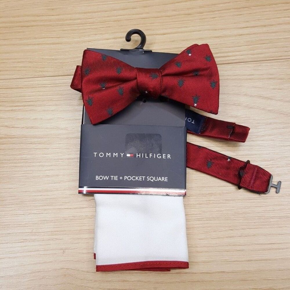 TOMMY HILFIGER Red Christmas Tree Bow Tie Pre-Tied + White Stripe Pocket Square